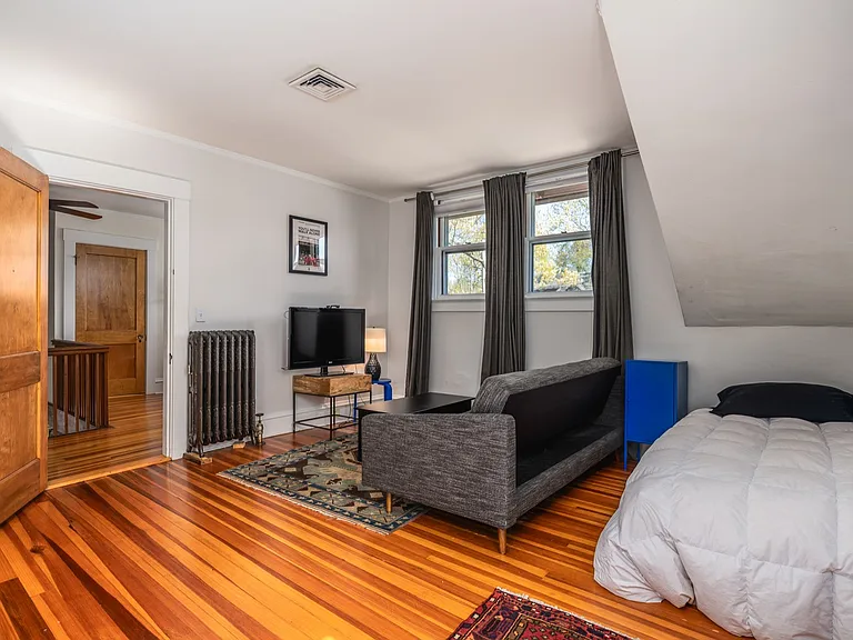 Wheeler Ave — Photo 24