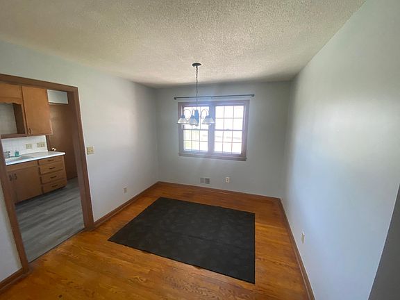 5th image of 15110 E 46th St S #15110