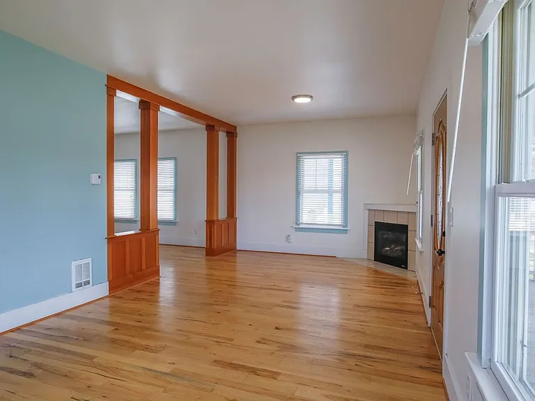 402 S Main St #A — Photo 6