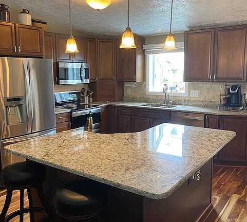 4th image of 2907 W Almondbury Dr