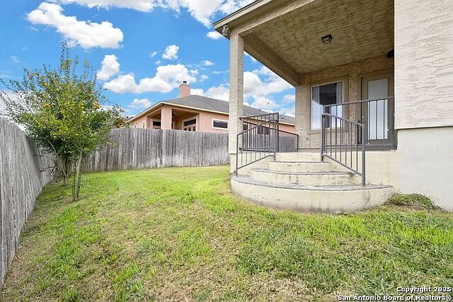 1159 Legacy Dr — Photo 35