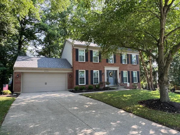 2064 Lakelyn Ct, Crescent Springs, KY 41017