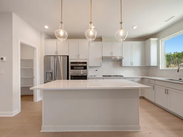 16 Quietwood Way, Pittsboro, NC 27312