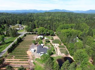 785 Plumtree Ln, Grants Pass, OR