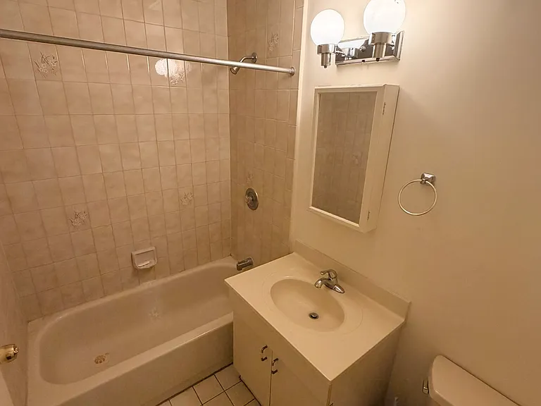 29 W 24th St — Photo 9