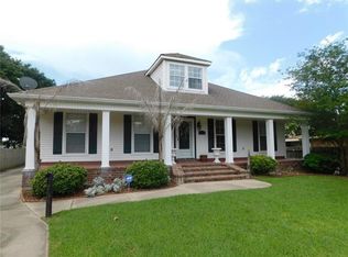 3860 Jean Lafitte Blvd, Lafitte, LA 70067