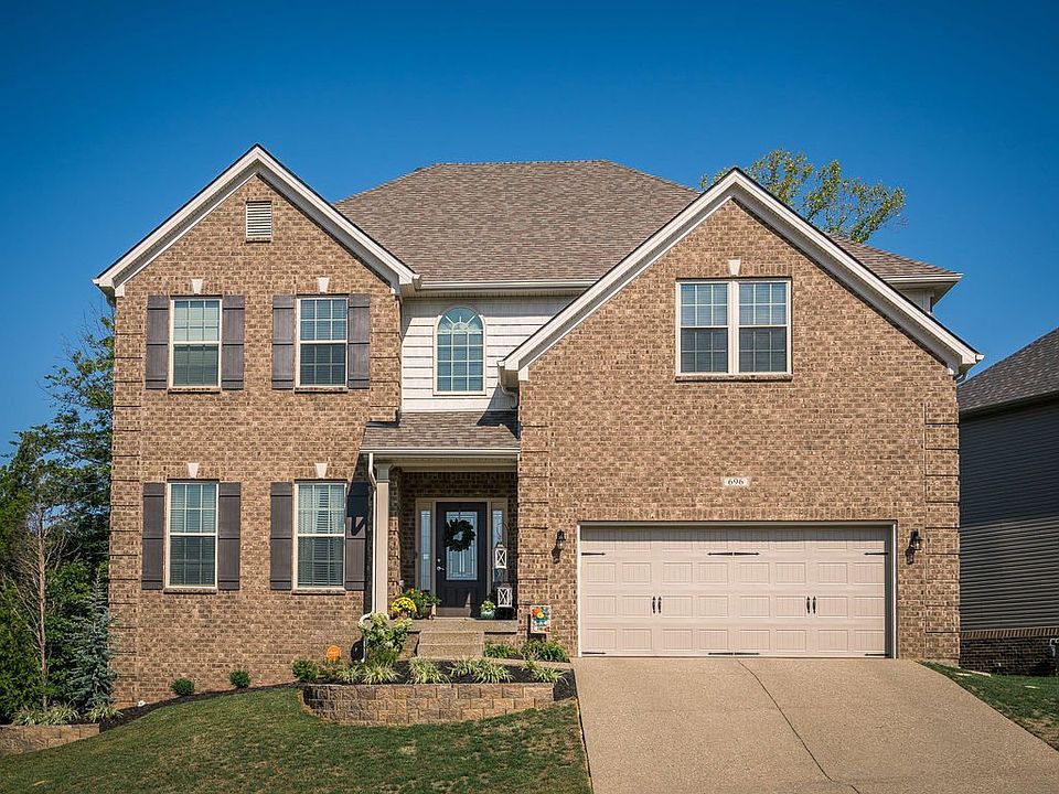 1st image of 696 Urton Woods Way