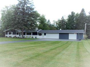 3020 Steamburg Rd, Hillsdale, MI 49242