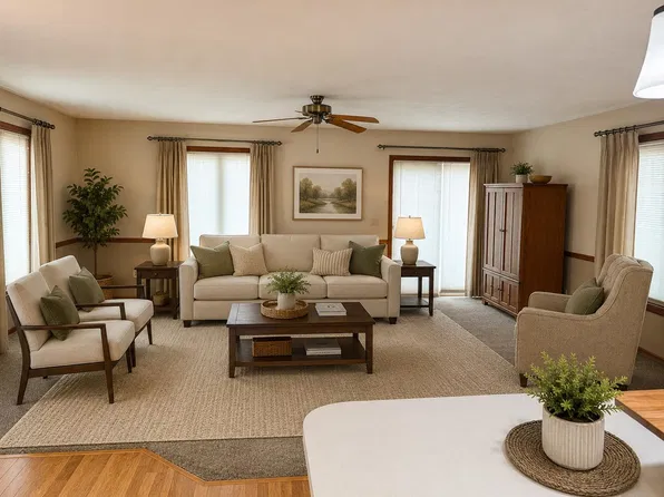 W6708 Smock Valley Rd, Monroe, WI 53566