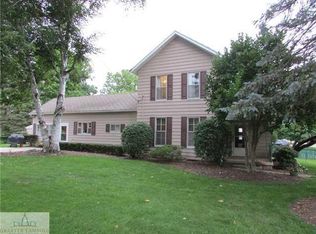 450 W Ash St, Mason, MI 48854