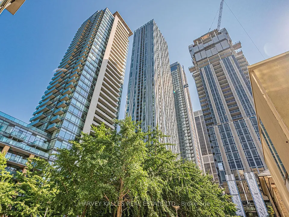 1 Yorkville Ave #912