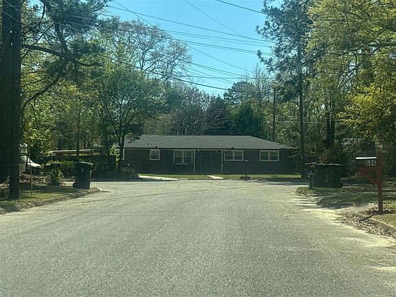 5th image of 611 Mustang Dr