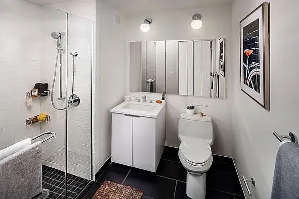 45 Hoyt St #9K — Photo 6