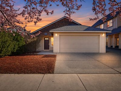 2879 NE Jackdaw Dr, Bend, OR, 97701