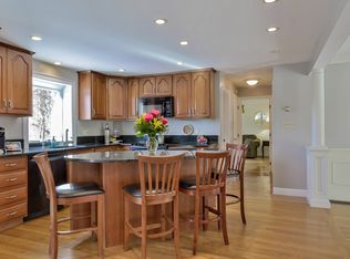 13 Dean Cir, Andover, MA 01810