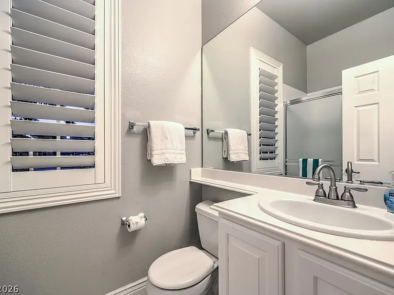 2849 Soaring Peak Ave — Photo 40