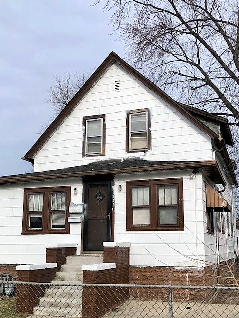1st image of 1321 Lincoln St