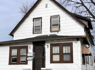1321 Lincoln St, North Chicago, IL