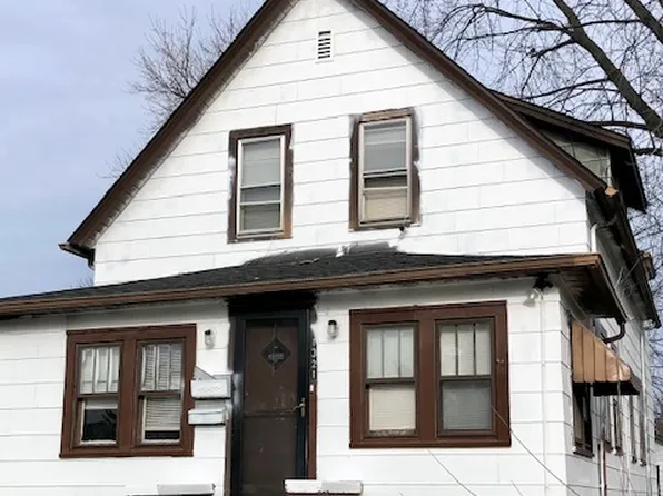 1321 Lincoln St, North Chicago, IL 60064