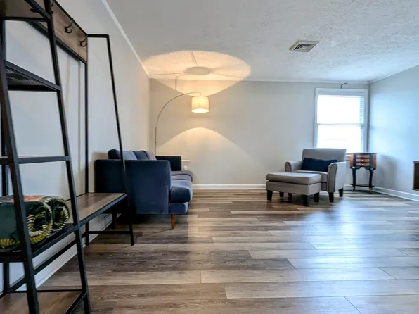 315 River Walk Dr, New Bern, NC 28560