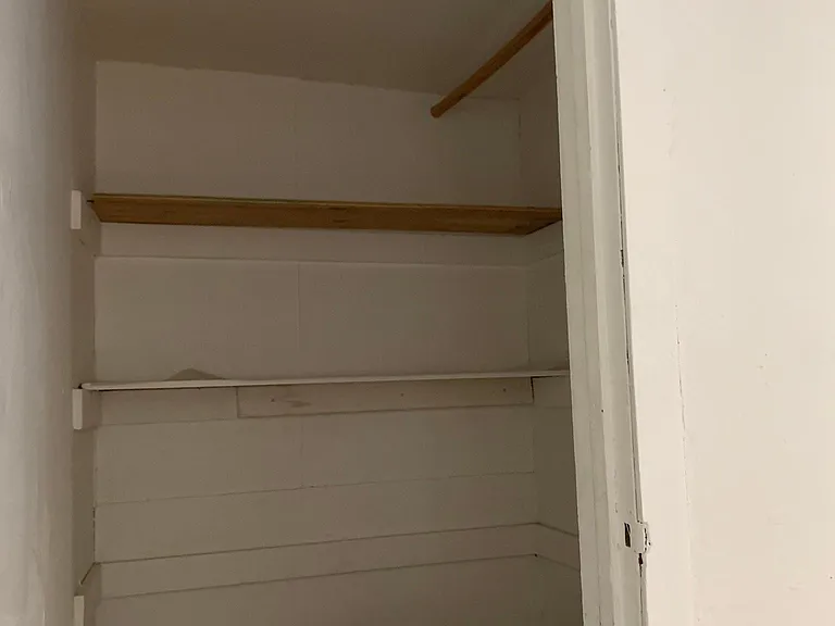 Walking closet