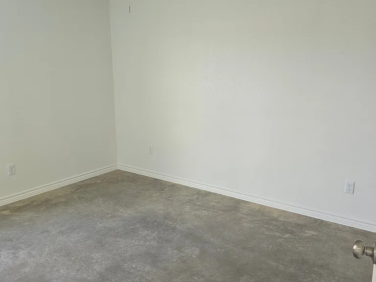 1278 Lehmann Dr — Photo 17