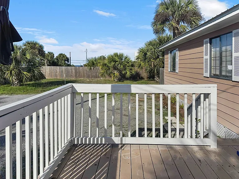 276 Daffin Pl — Photo 19