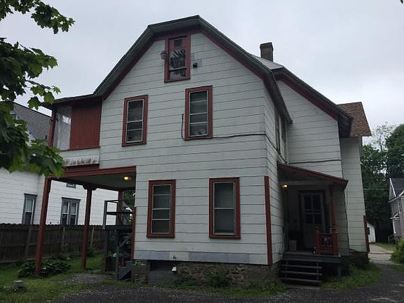 5th image of 74 Lincoln Ave