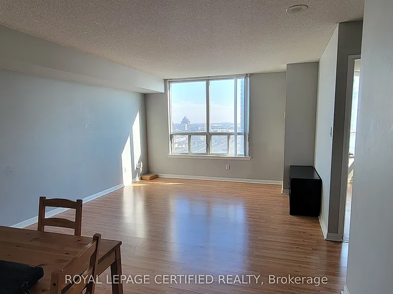 88 Corporate Dr #1901 — Photo 8