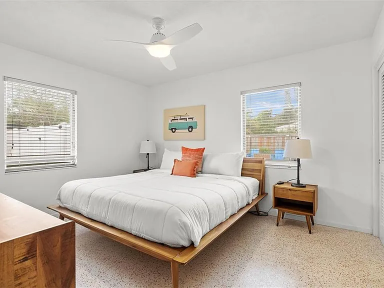 2473 Davis Blvd — Photo 42