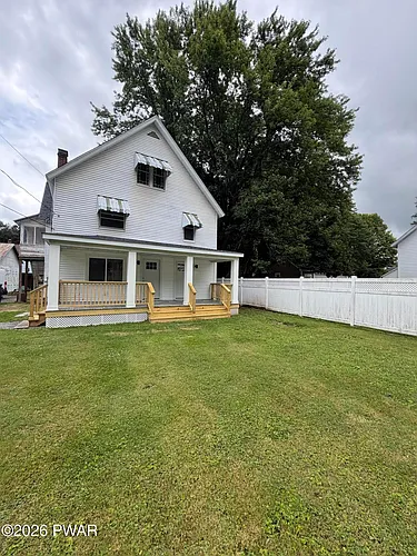 1729 N Main St Photo 1