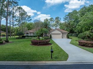 428 Pine Bluff Dr, Lutz, FL 33549