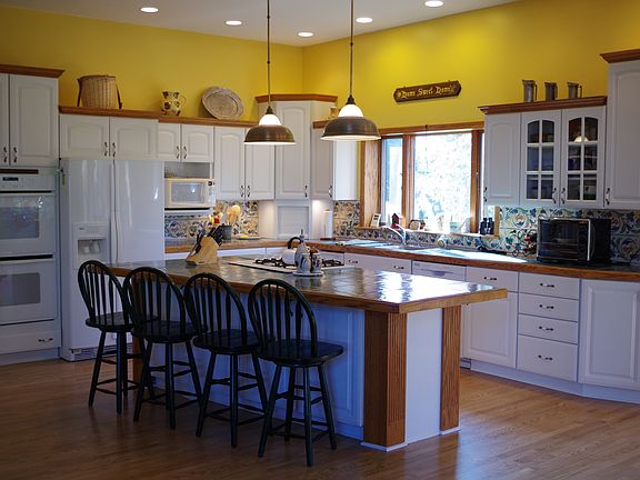 Kitchen Island with Seating