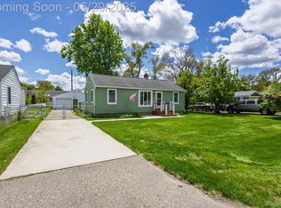 2500 Howe St, Shelby Township, MI