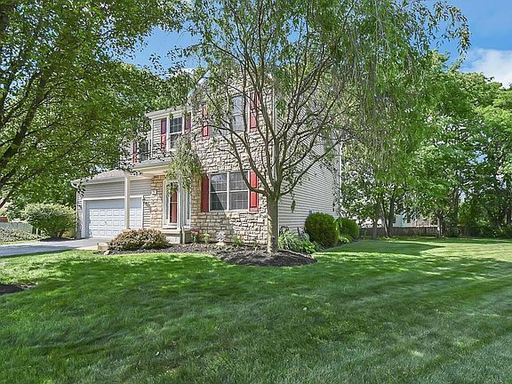 2nd image of 582 Caffrey Ct E