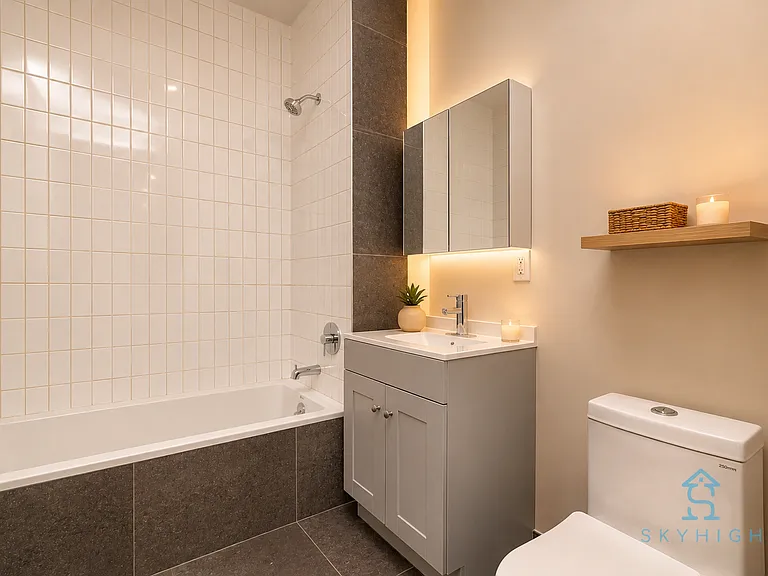 641 E 28th St #7B — Photo 7