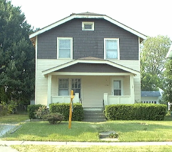 1729 Berdan Ave photo 1