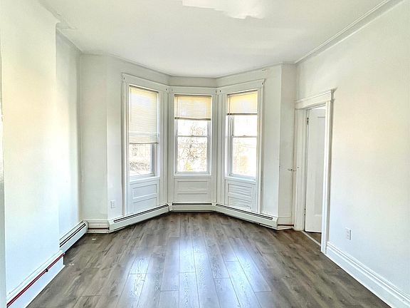 5th image of 411 66th St #3