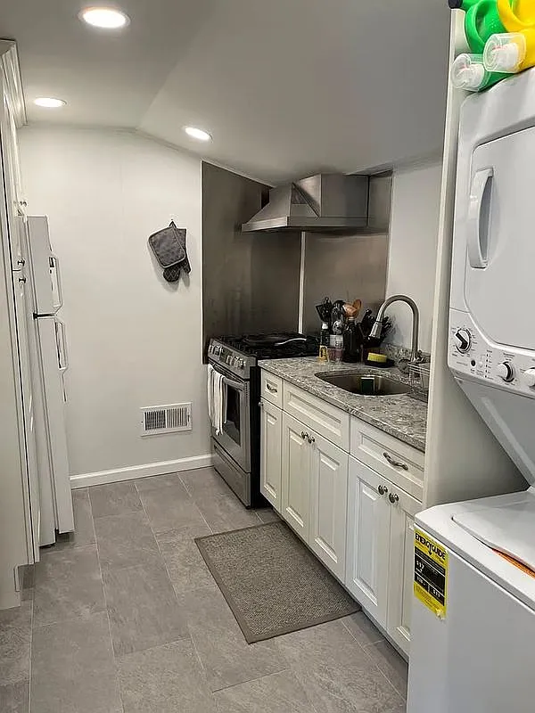 1 bed, 1.0 bath, 600 sqft, $2,450 — Photo 4