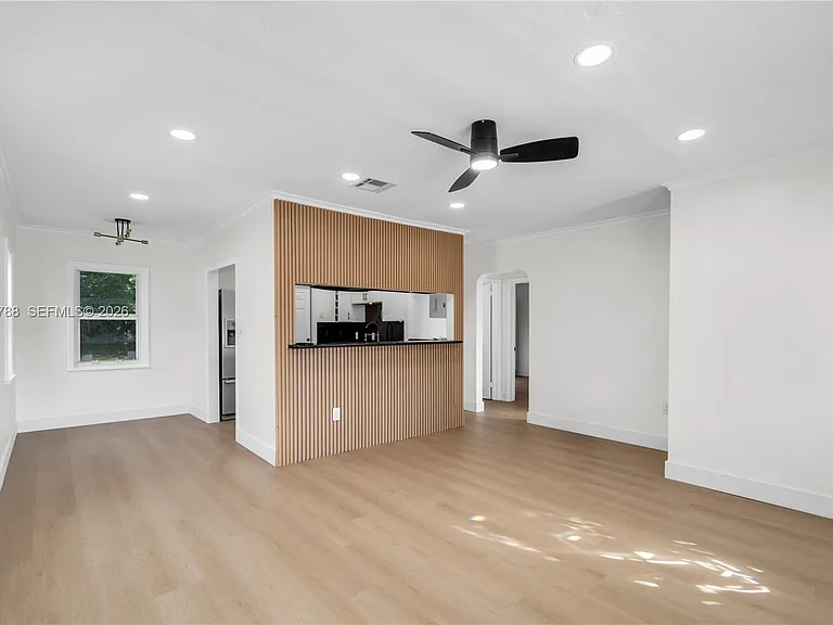 1320 N Andrews Ave — Photo 7