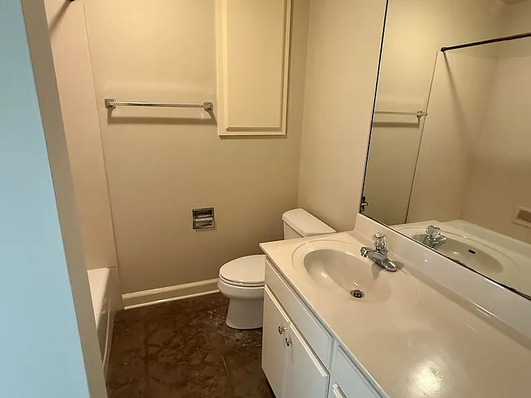 200 Ridgeway Dr — Photo 21