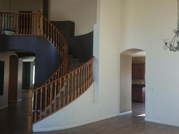 2nd image of 3863 E Vallejo Dr