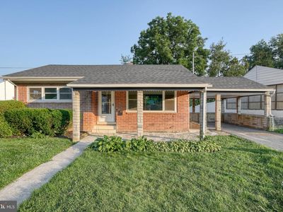 5 William Penn Dr, Camp Hill, PA, 17011