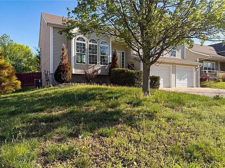 1105 Fox Run Trl — Photo 15