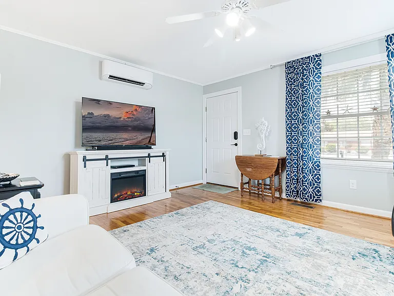 403 Keziah St — Photo 8