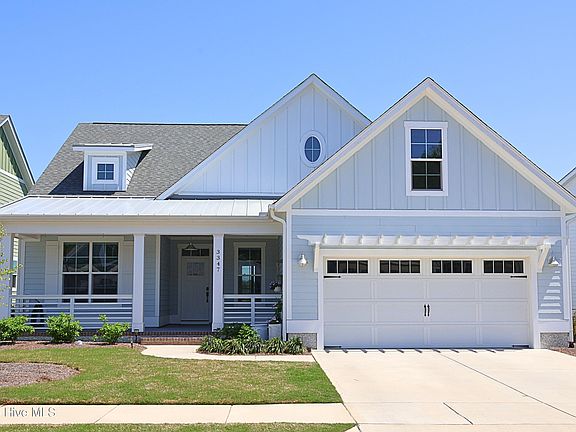 3rd image of 3347 Island Lakes Drive