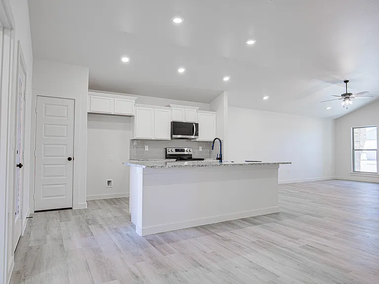 6601 Poppy Dr — Photo 9