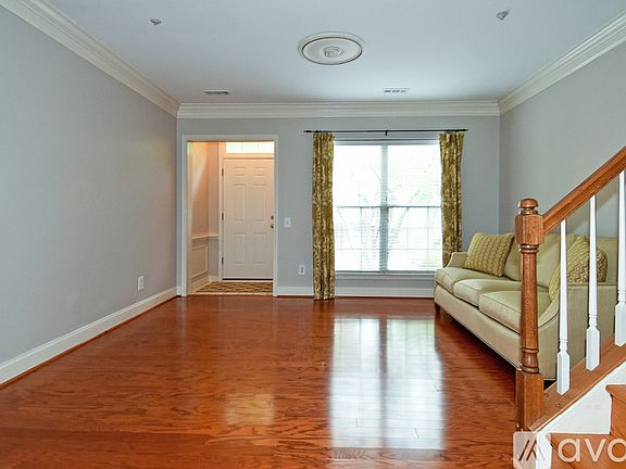 3rd image of 10361 Sager Ave #10361