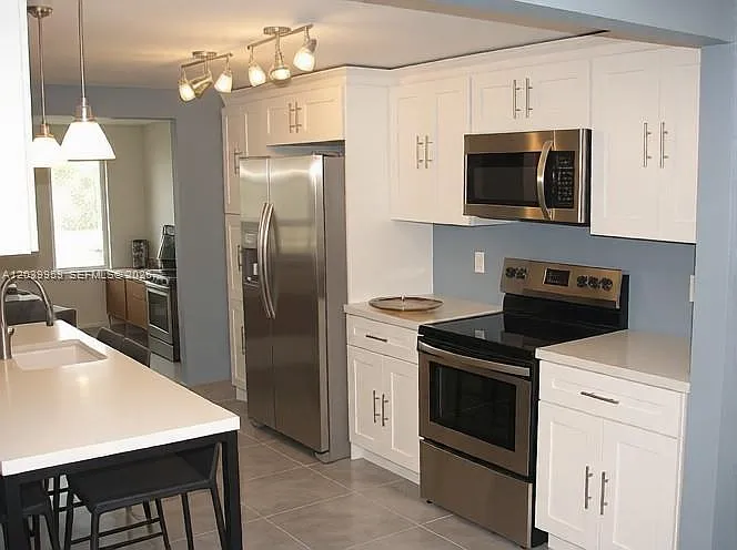 2800 S University Dr #0 — Photo 25