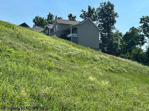 3rd image of 97 Sundance Dr